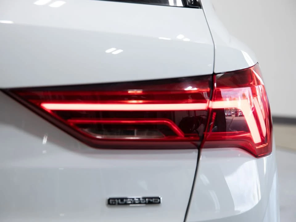 2020 Audi F3 Q3 - Image 14 of 20