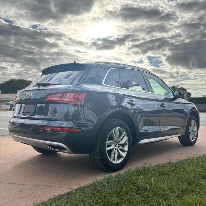 2020 Audi FY Q5 - Image 2 of 10
