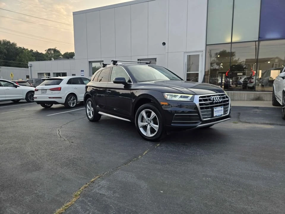 2020 Audi FY Q5 - Image 2 of 10