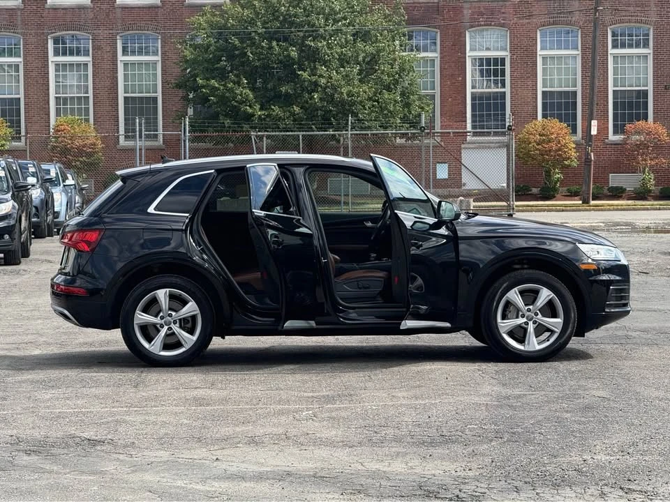 2020 Audi FY Q5 - Image 9 of 20