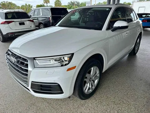 2020 Audi Q5 45 TFSI Premium Sport Utility 4D