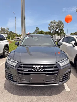 2020 Audi Q5 Premium Plus 45 TFSI
