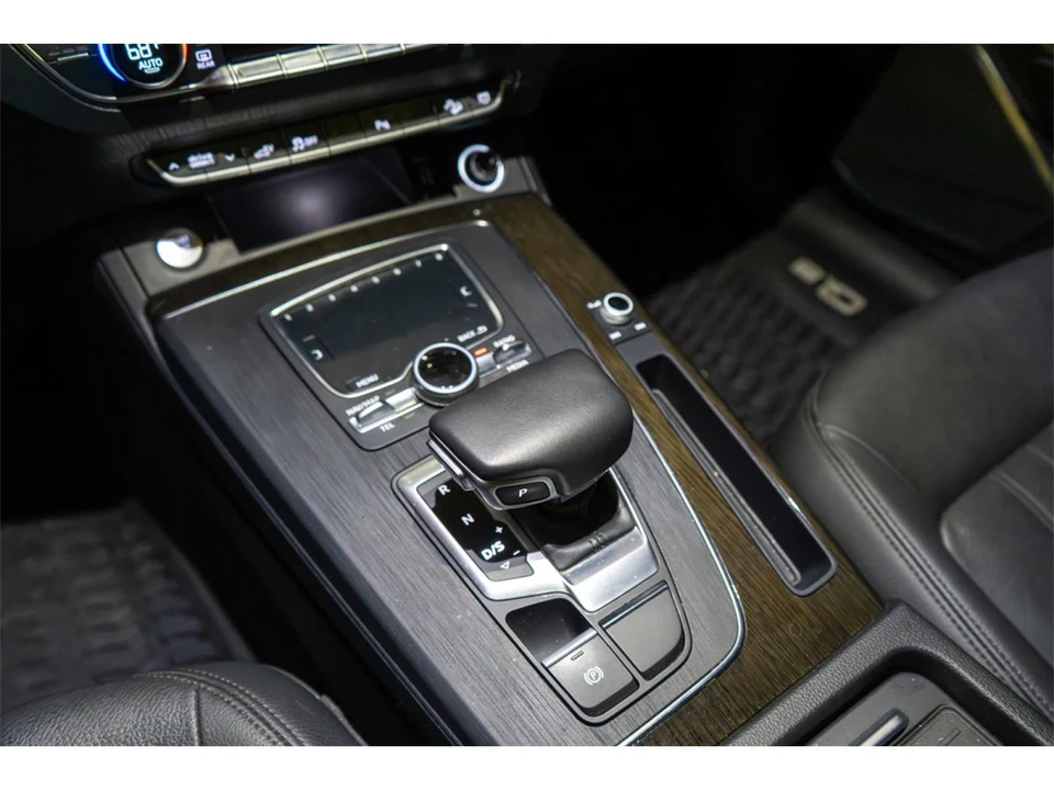 2020 Audi FY Q5 - Image 24 of 31