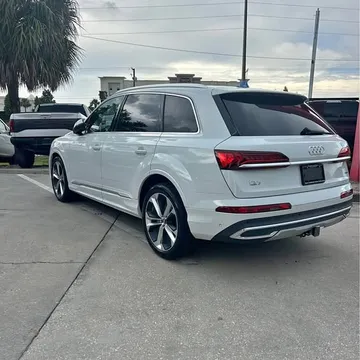 2020 Audi Q7 2.0T Premium