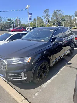 2020 Audi Q7 45 TFSI SE Premium Plus Sport Utility 4D