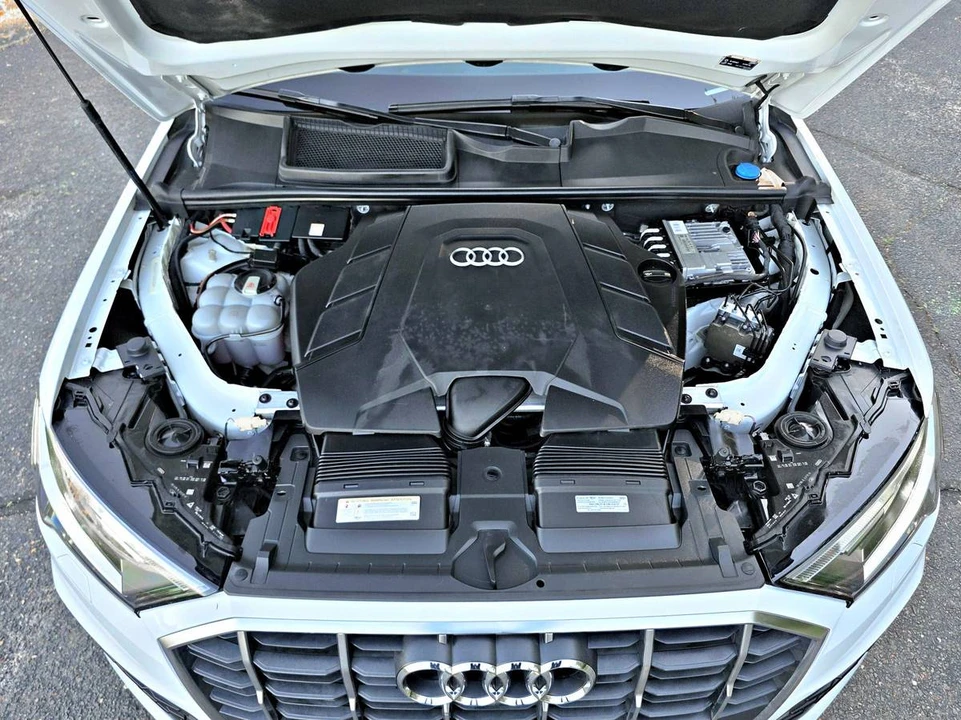 2020 Audi - Image 17 of 19