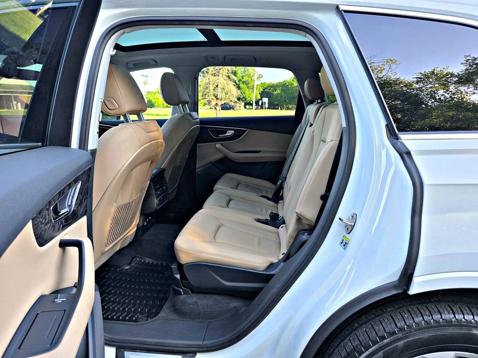 2020 Audi - Image 16 of 19