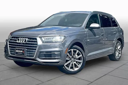 2020 Audi Q7 Premium Plus