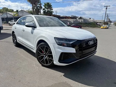2020 Audi Q8 55 TFSI Premium Plus