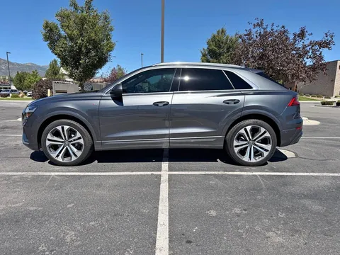 2020 Audi Q8 55 TFSI Prestige Sport Utility 4D