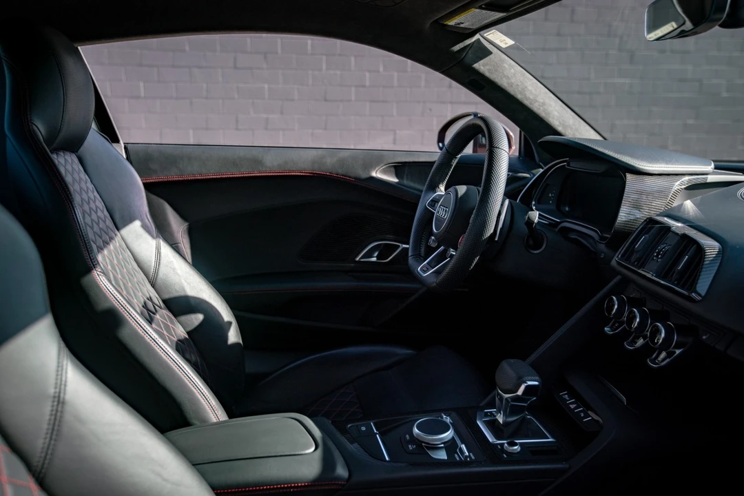 2020 Audi 4S R8 - Image 11 of 12