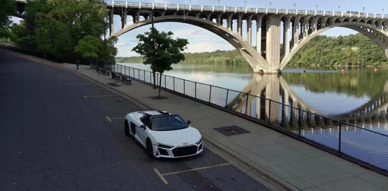 2020 Audi 4S R8 - Image 2 of 12