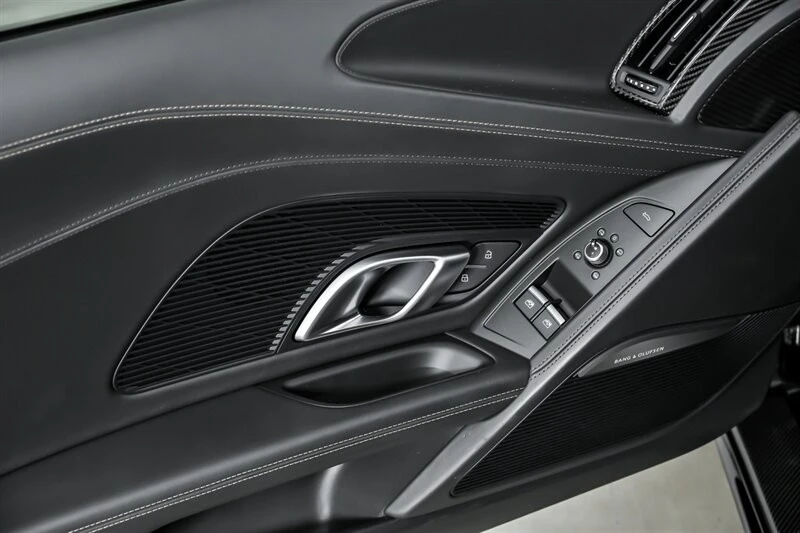 2020 Audi 4S R8 - Image 16 of 21