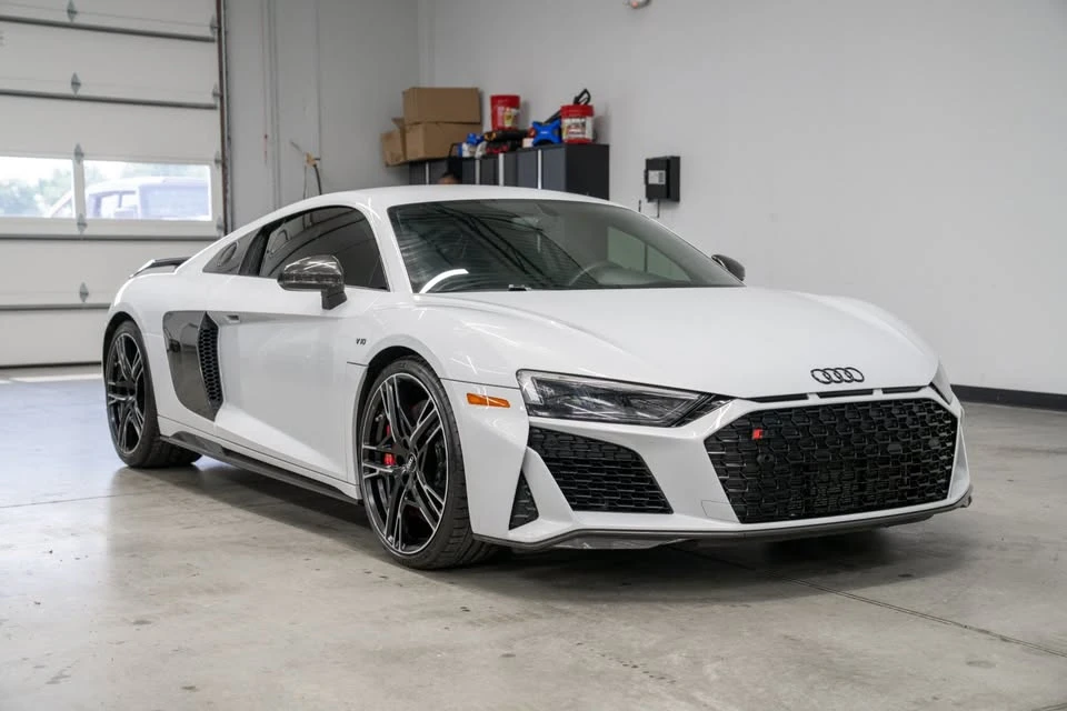 2020 Audi 4S R8 - Image 2 of 14
