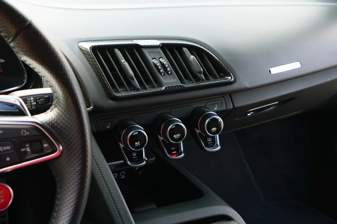 2020 Audi 4S R8 - Image 17 of 21
