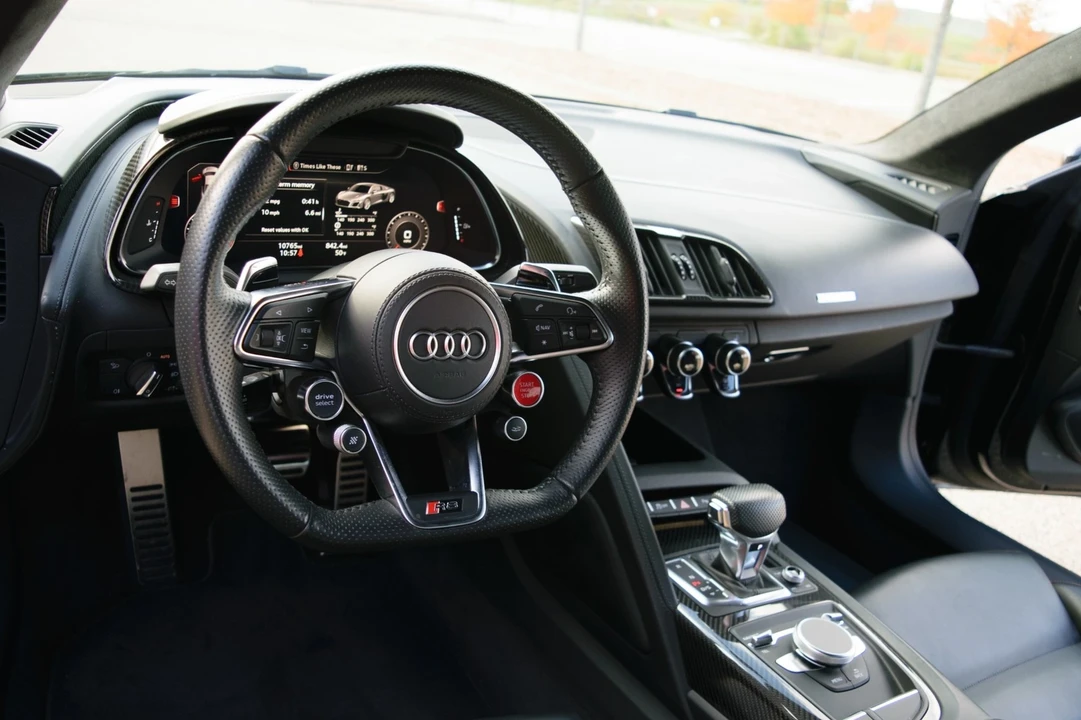 2020 Audi 4S R8 - Image 15 of 21