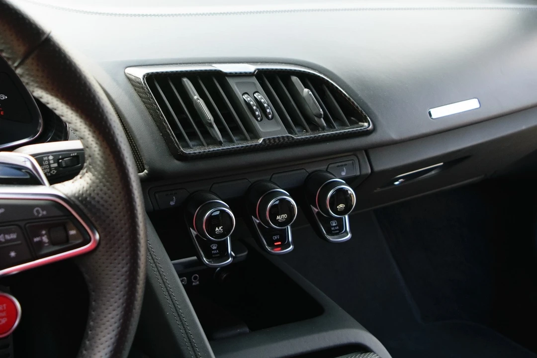 2020 Audi 4S R8 - Image 17 of 21