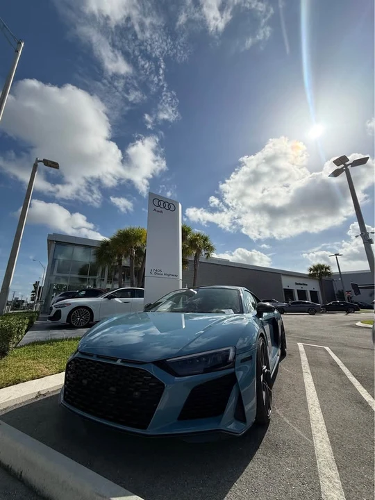 2020 Audi 4S R8 - Image 2 of 3