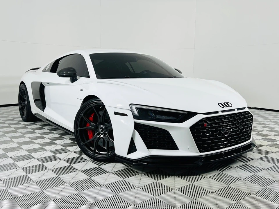 2020 Audi 4S R8 - Image 2 of 12