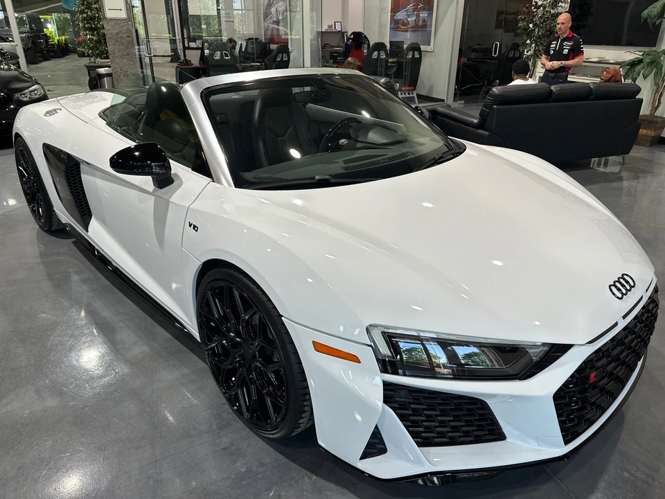2020 Audi 4S R8 - Image 16 of 31