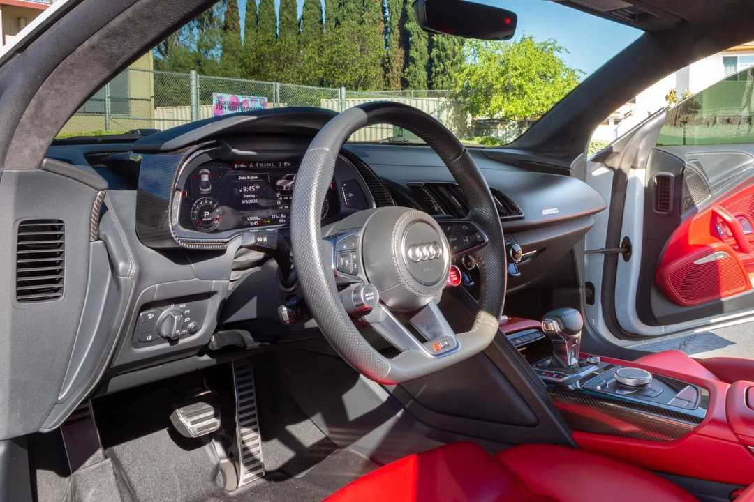 2020 Audi 4S R8 - Image 25 of 31