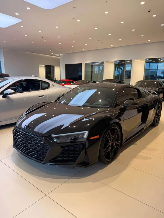 2020 Audi 4S R8 - Image 2 of 14