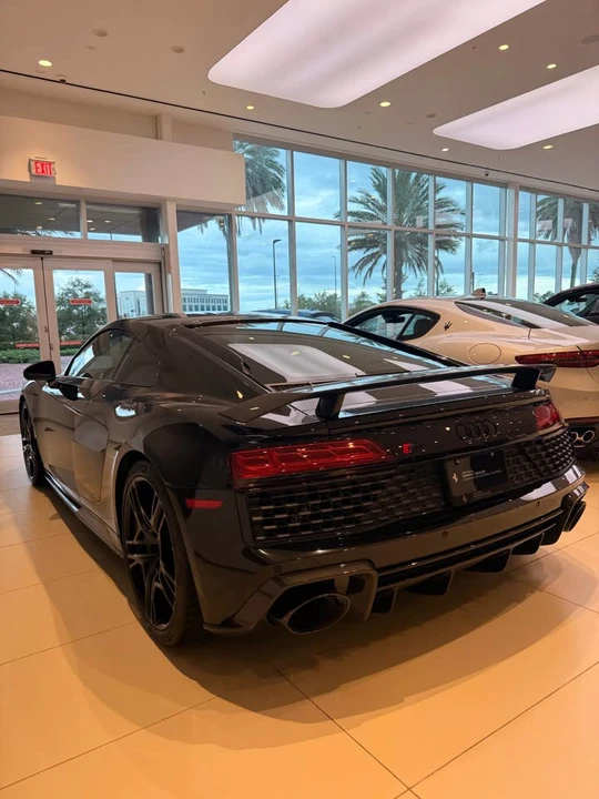 2020 Audi 4S R8 - Image 4 of 14