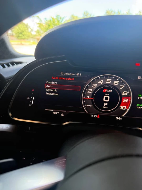 2020 Audi 4S R8 - Image 10 of 12