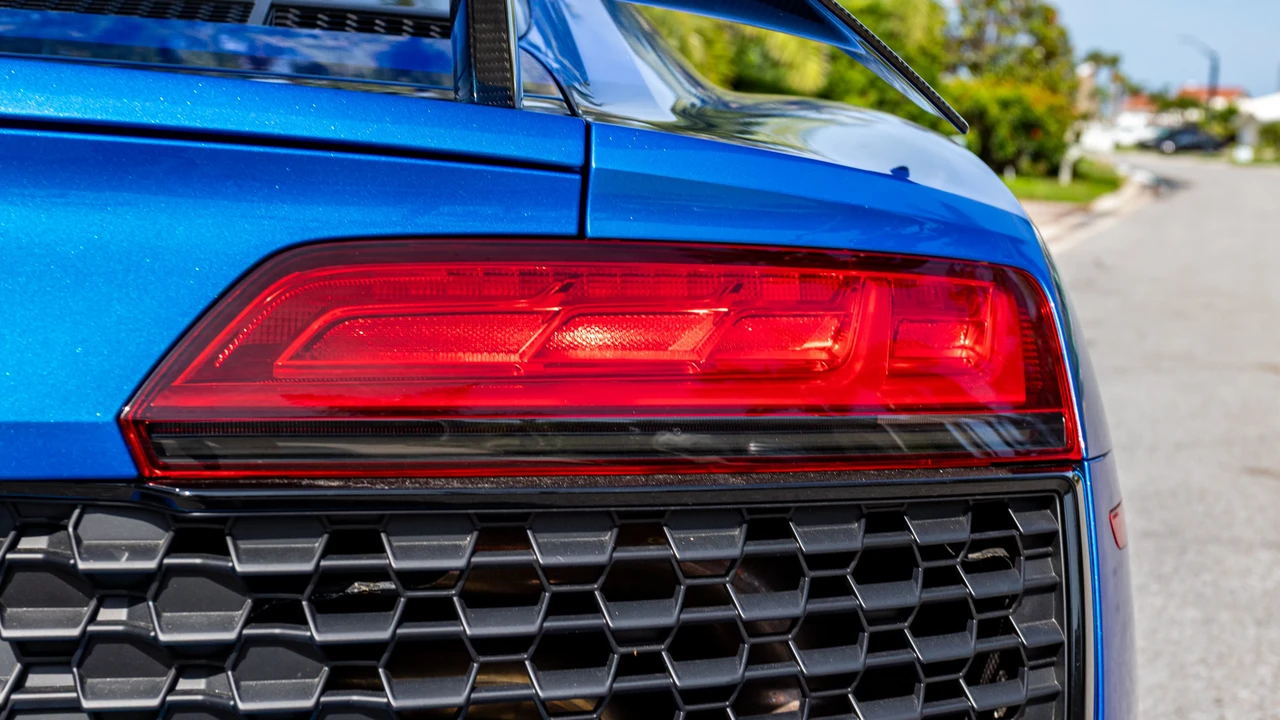 2020 Audi 4S R8 - Image 17 of 31
