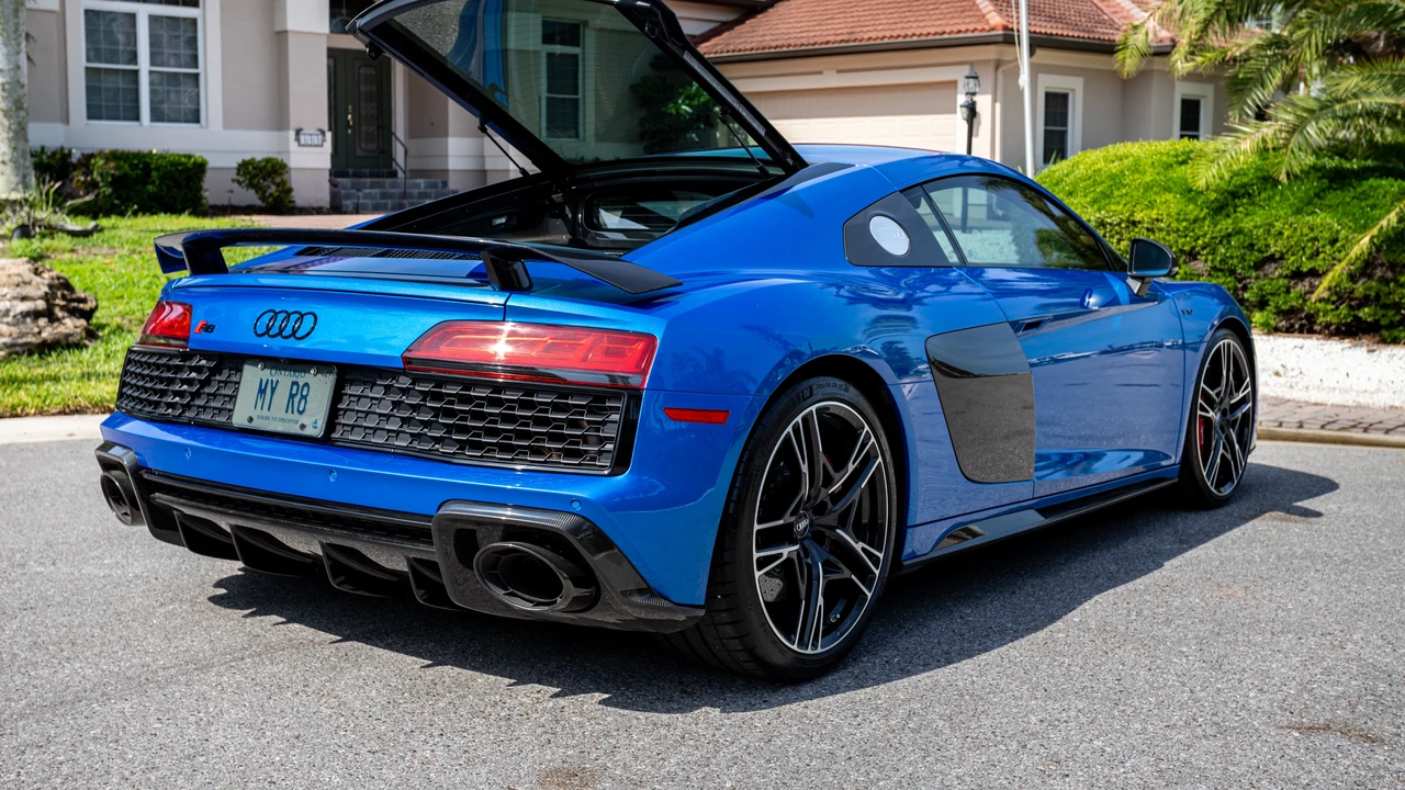 2020 Audi 4S R8 - Image 9 of 31