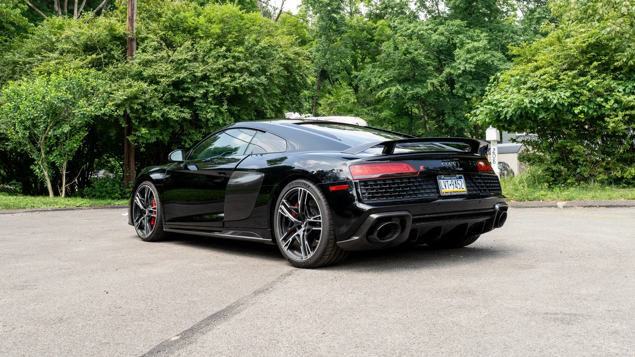2020 Audi 4S R8 - Image 6 of 31