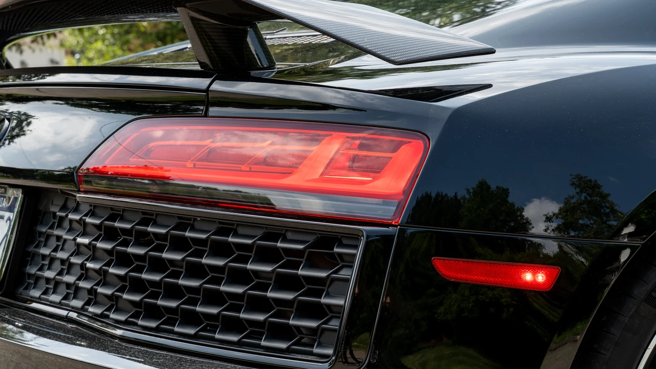 2020 Audi 4S R8 - Image 20 of 31