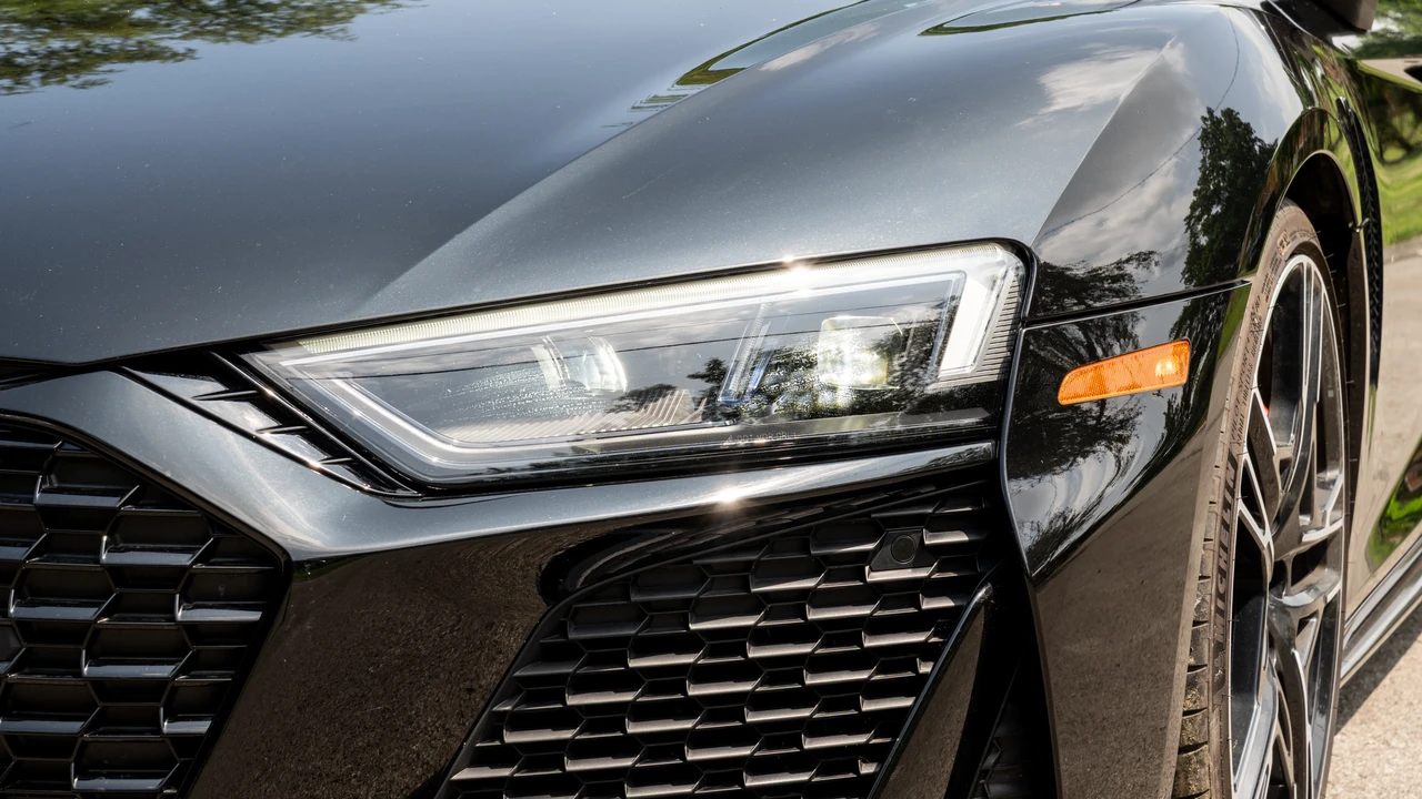 2020 Audi 4S R8 - Image 13 of 31