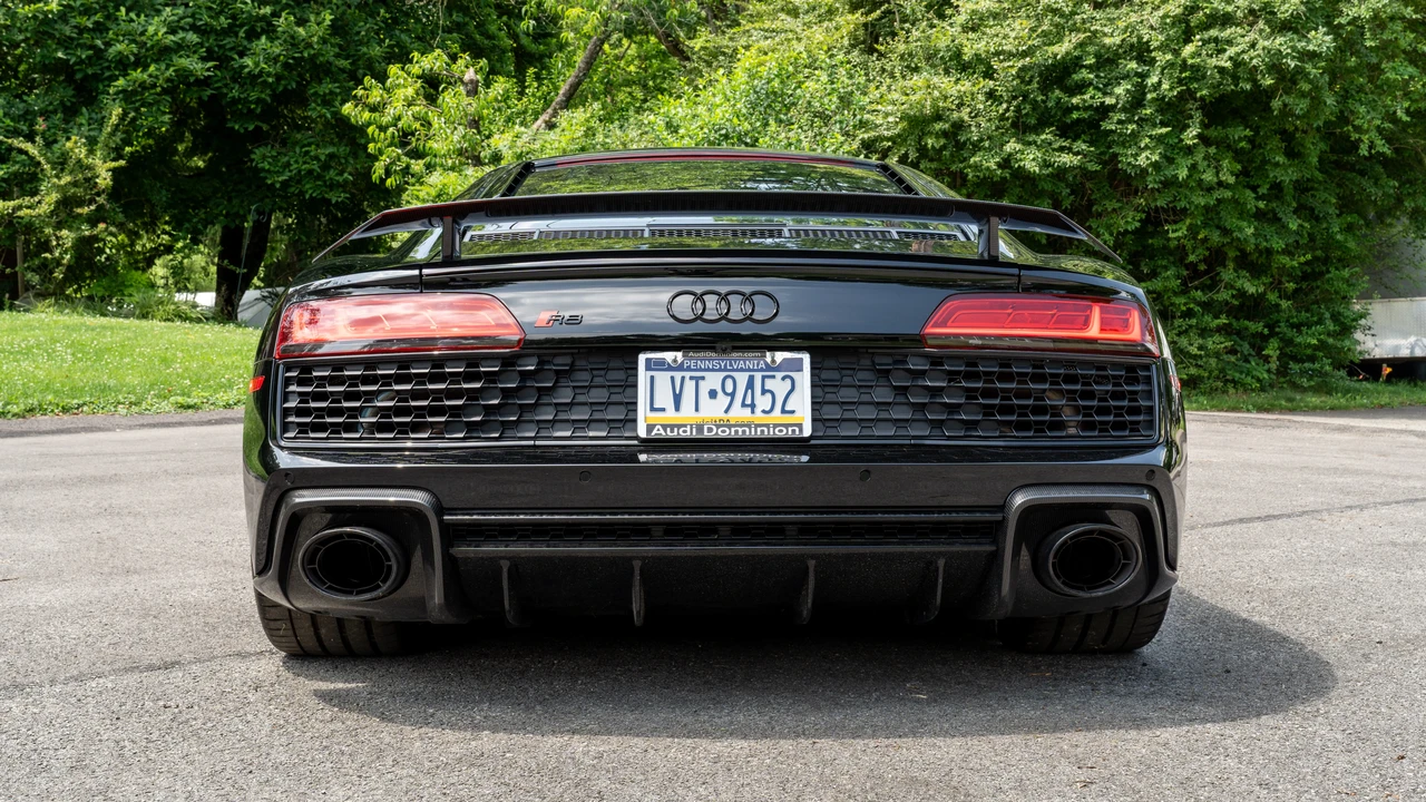 2020 Audi 4S R8 - Image 17 of 31