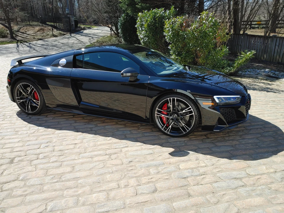 2020 Audi 4S R8 - Image 25 of 31