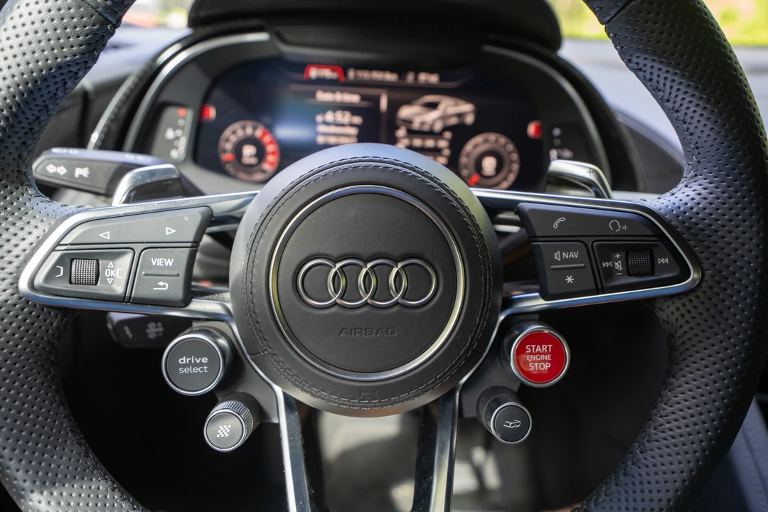 2020 Audi 4S R8 - Image 27 of 31