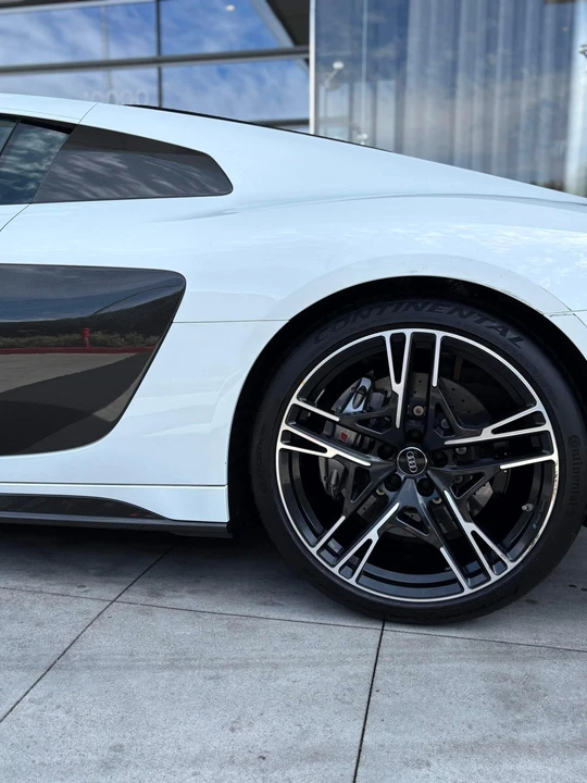 2020 Audi 4S R8 - Image 25 of 31