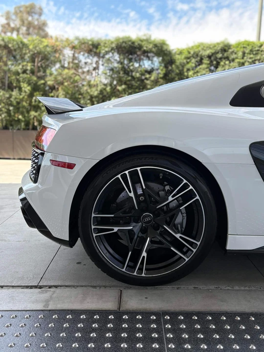 2020 Audi 4S R8 - Image 26 of 31