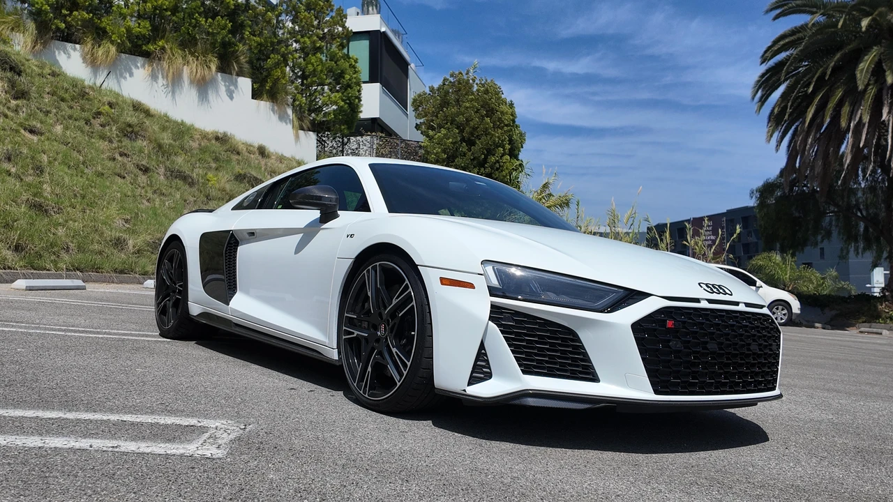 2020 Audi 4S R8 - Image 22 of 31