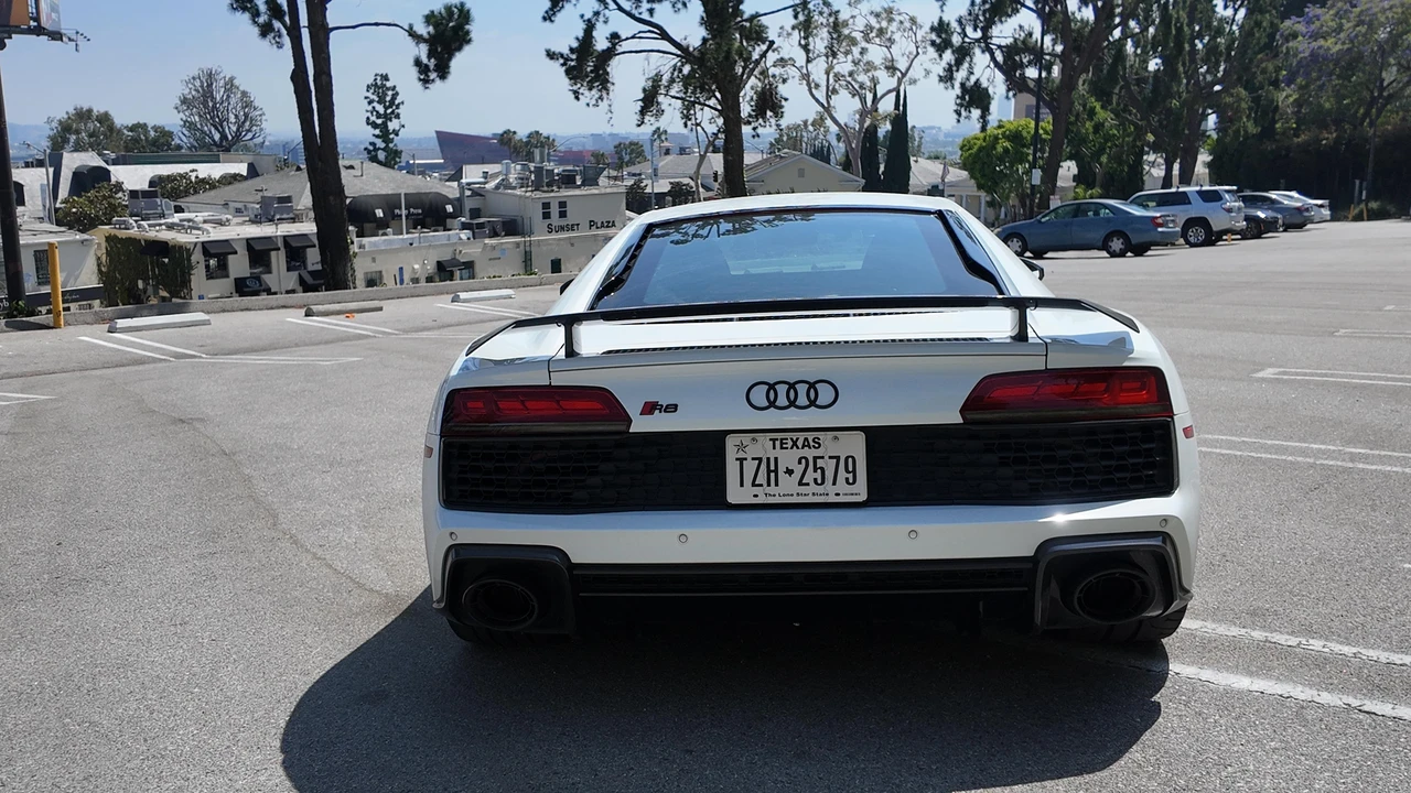 2020 Audi 4S R8 - Image 15 of 31