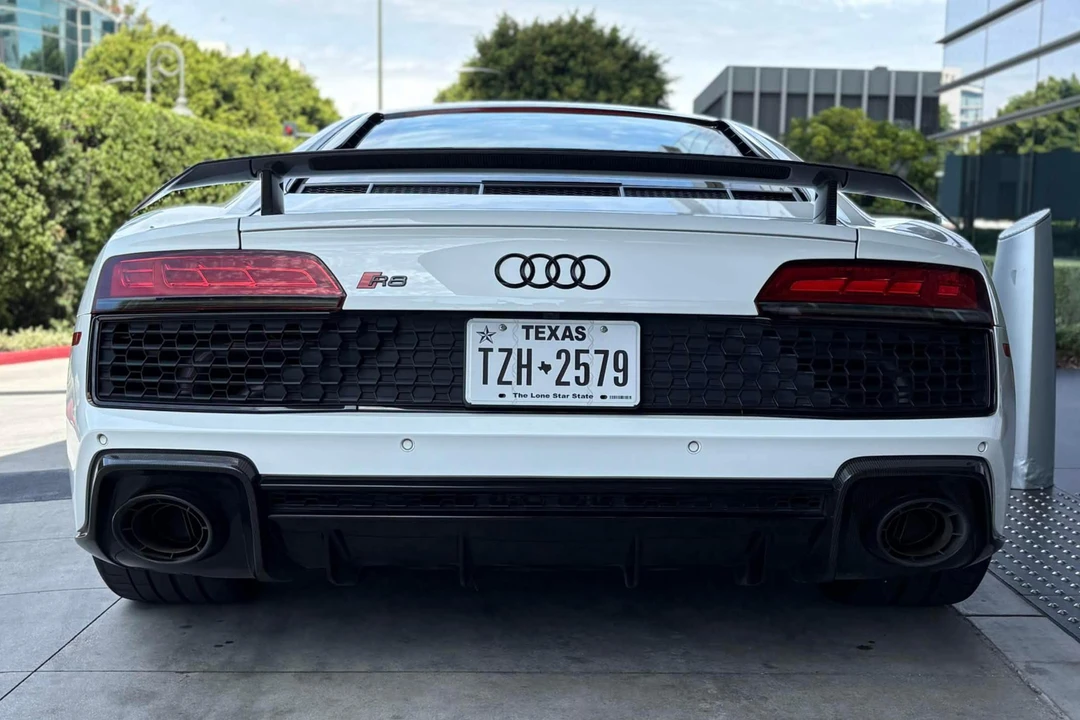 2020 Audi 4S R8 - Image 5 of 31
