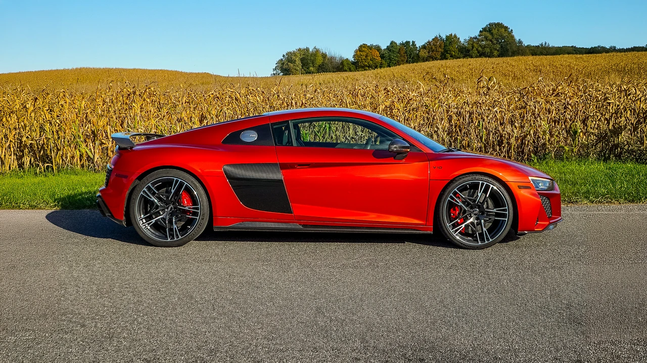 2020 Audi 4S R8 - Image 2 of 10