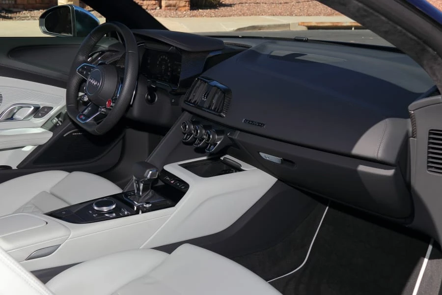 2020 Audi 4S R8 - Image 25 of 31