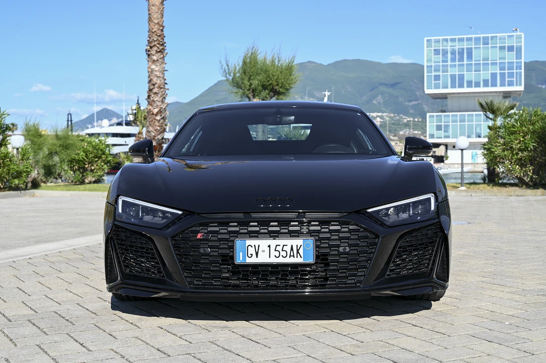 2020 Audi 4S R8 - Image 2 of 31