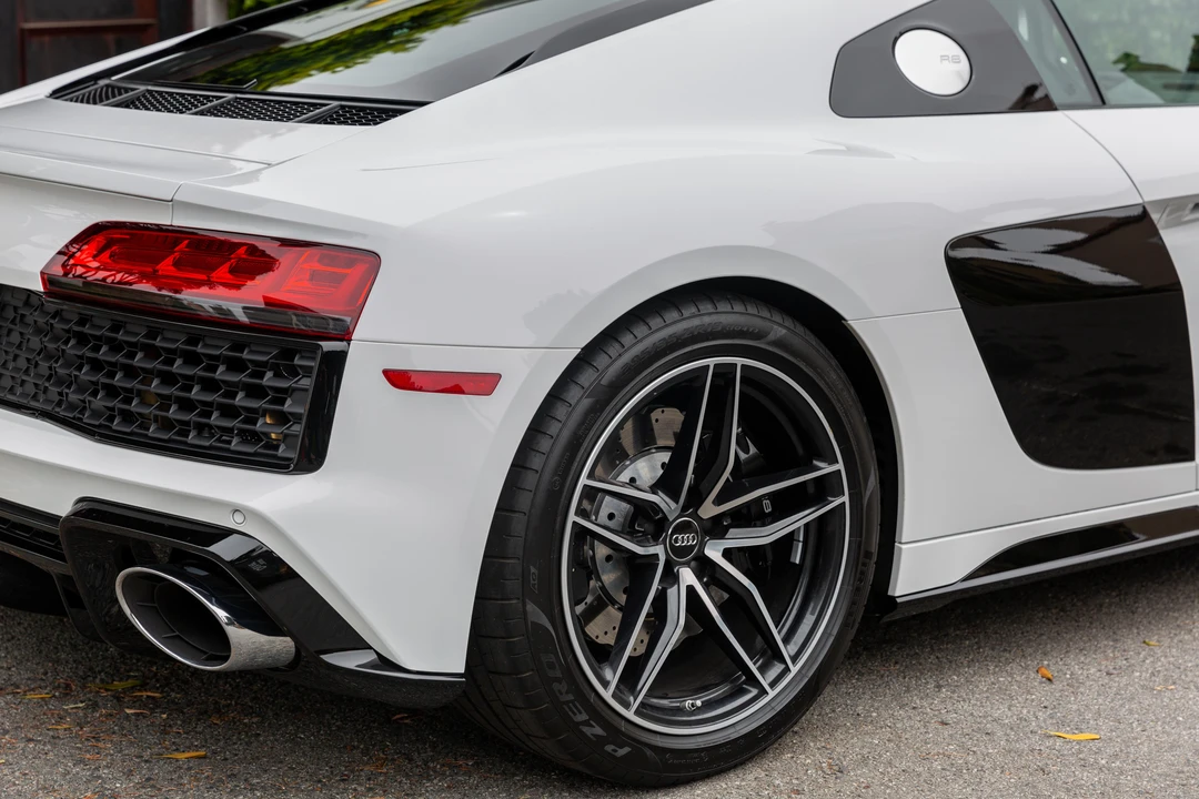 2020 Audi 4S R8 - Image 19 of 31