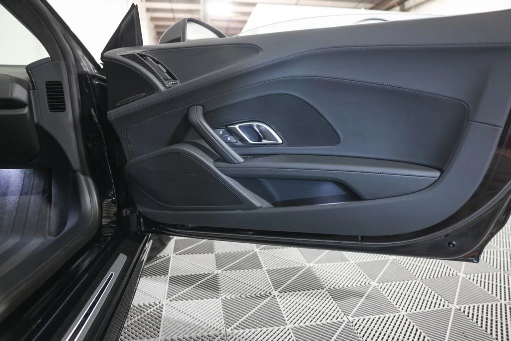 2020 Audi 4S R8 - Image 25 of 31