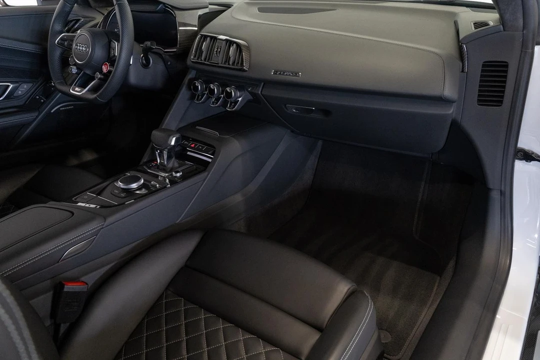 2020 Audi 4S R8 - Image 9 of 21