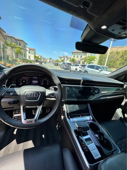 2020 Audi RS Q8 - Image 2 of 9