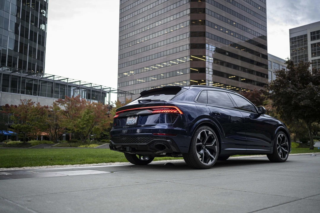 2020 Audi RS Q8 - Image 8 of 10