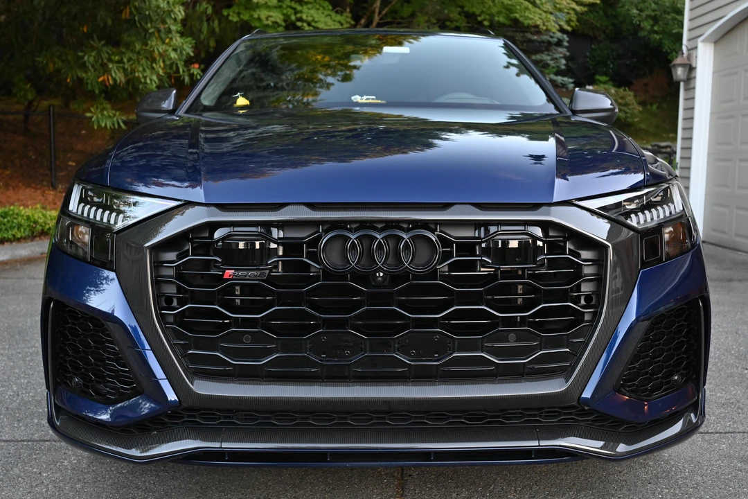 2020 Audi RS Q8 - Image 2 of 10